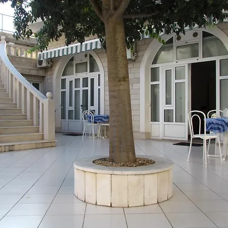 Pino Apartment